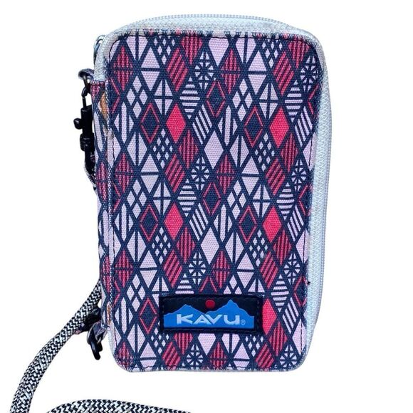 KAVU Geometric Pink/Navy/Red Design Zip Around Crossbody Wallet Bag - Picture 4 of 7